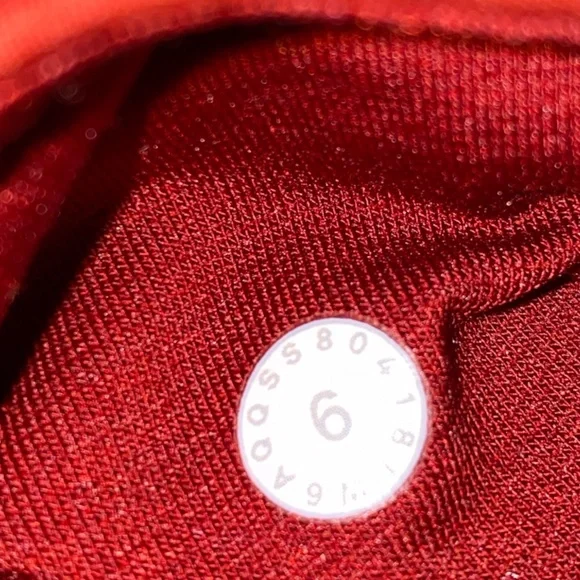 Lululemon all the right places red leggings sz 6 - Picture 5 of 5